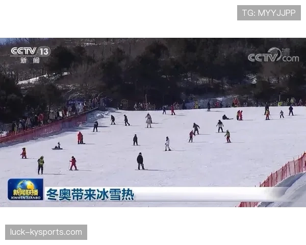 谷爱凌这日常简直是心机满满，滑雪场的冰雪女王，家里却堆满奢侈品柜子？